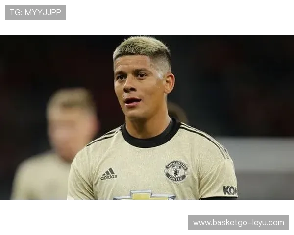 从AC米兰球迷到职场倦怠：张伟如何应对压力与网络风险？